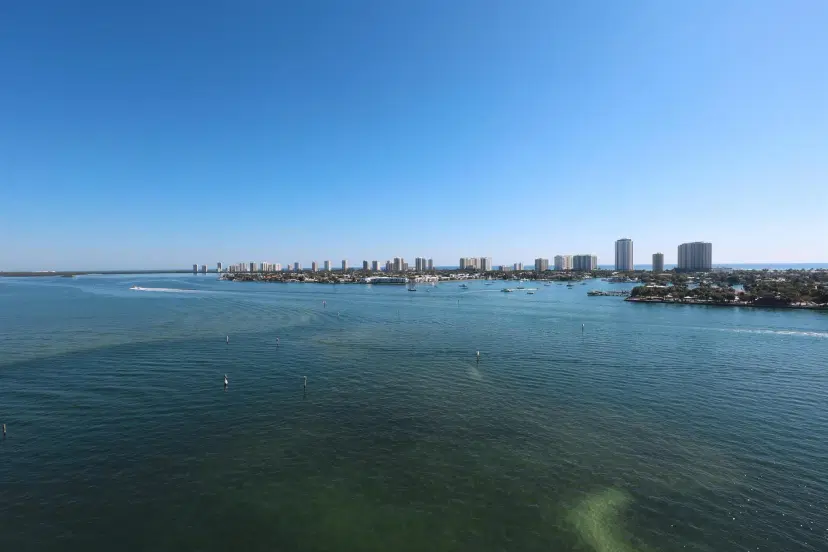 Picture of 2640 Lake Shore Drive 1210, Riviera Beach FL 33404