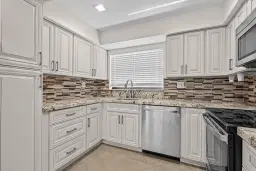 Picture of 96 Capri B, Delray Beach, FL 33484