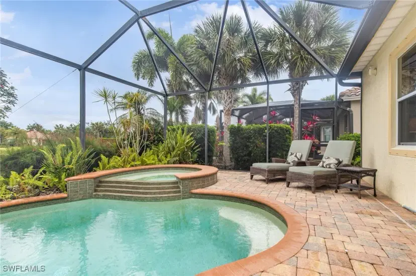 Picture of 11208 Lithgow Ln, Fort Myers FL 33913
