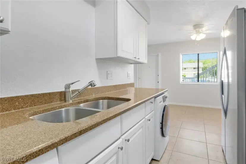 Picture of 4635 Bayshore Dr P4, Naples FL 34112