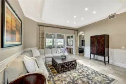 Picture of 9293 Menaggio Ct 102, Naples, FL 34114