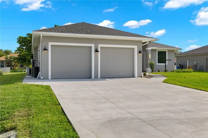 Picture of 14121 Cedardale St, Fort Myers FL 33905