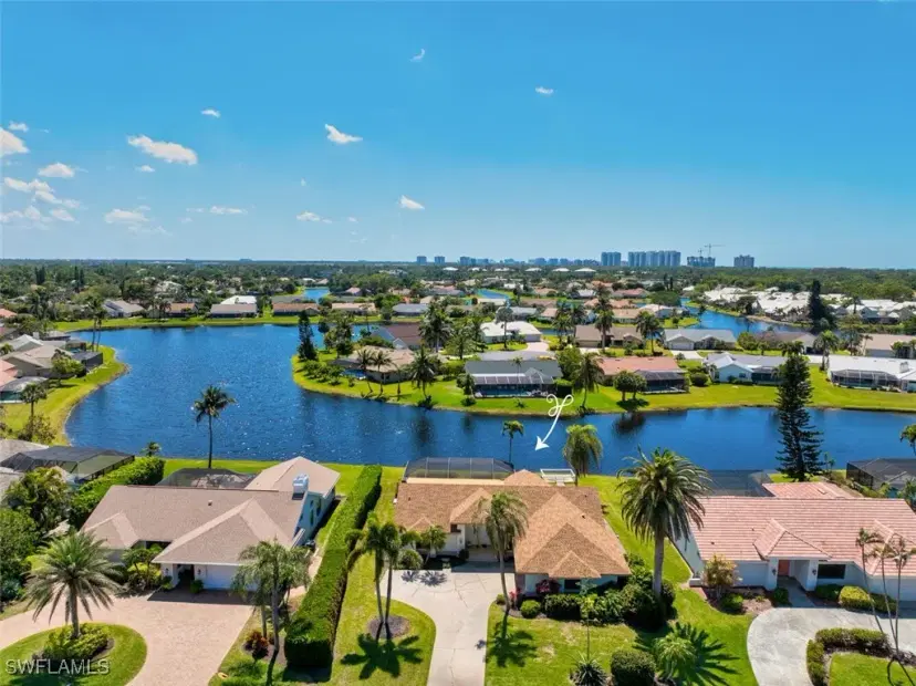 Picture of 28481 Winthrop Cir, Bonita Springs FL 34134
