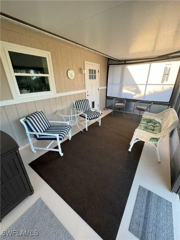 Picture of 6102 Park Rd, Fort Myers FL 33908