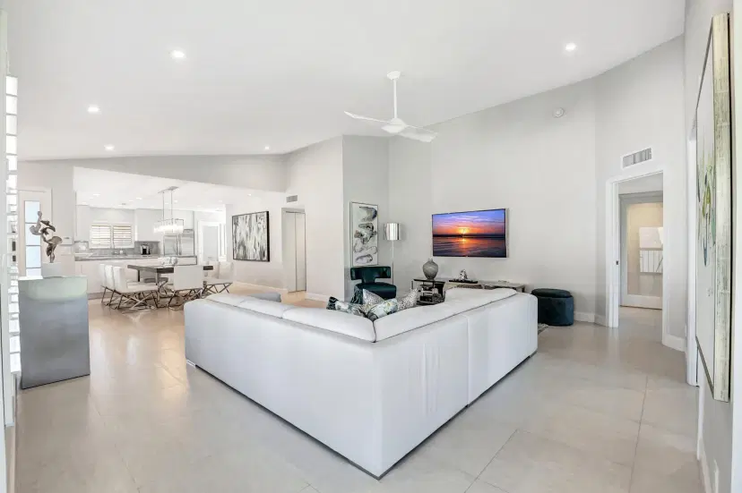 Picture of 15822 Loch Maree Lane 3206, Delray Beach FL 33446