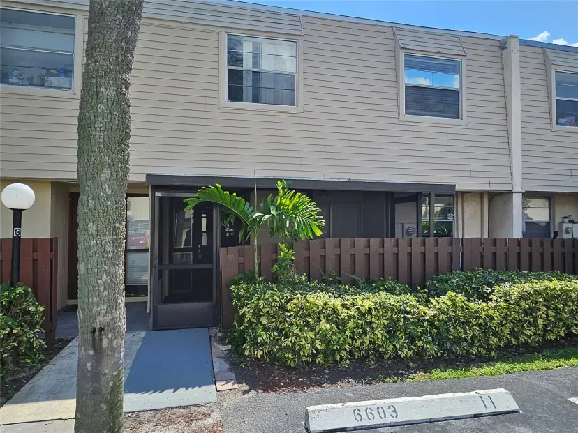 Picture of 6603 Winfield Blvd B-11, Margate FL 33063