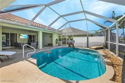 Picture of 1309 SE 10Th Ter, Cape Coral, FL 33990