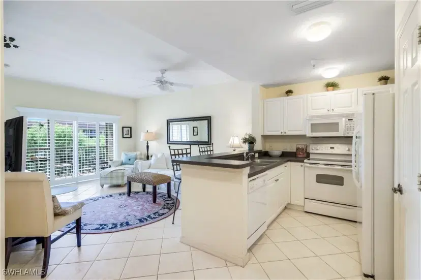 Picture of 4430 Botanical Place Cir 305, Naples FL 34112