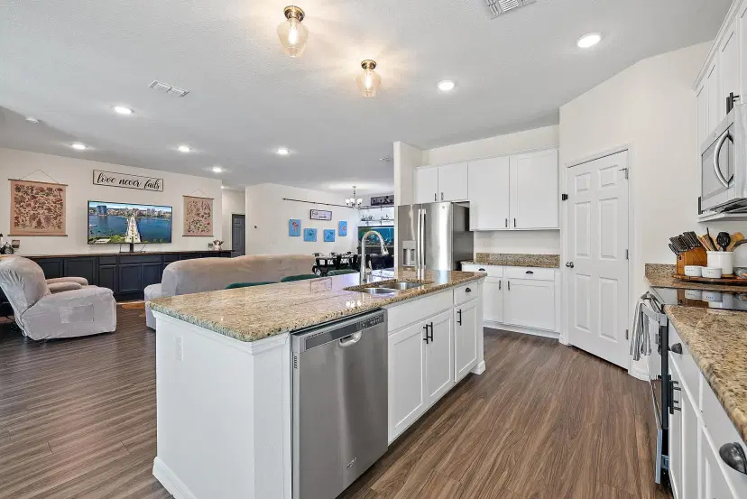 Picture of 1302 SE Naples Lane, Port St Lucie FL 34983