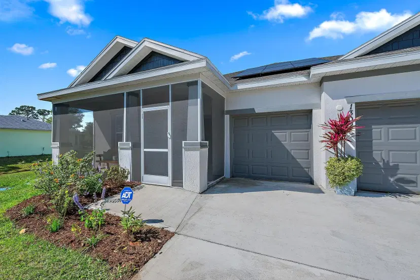 Picture of 1302 SE Naples Lane, Port St Lucie FL 34983
