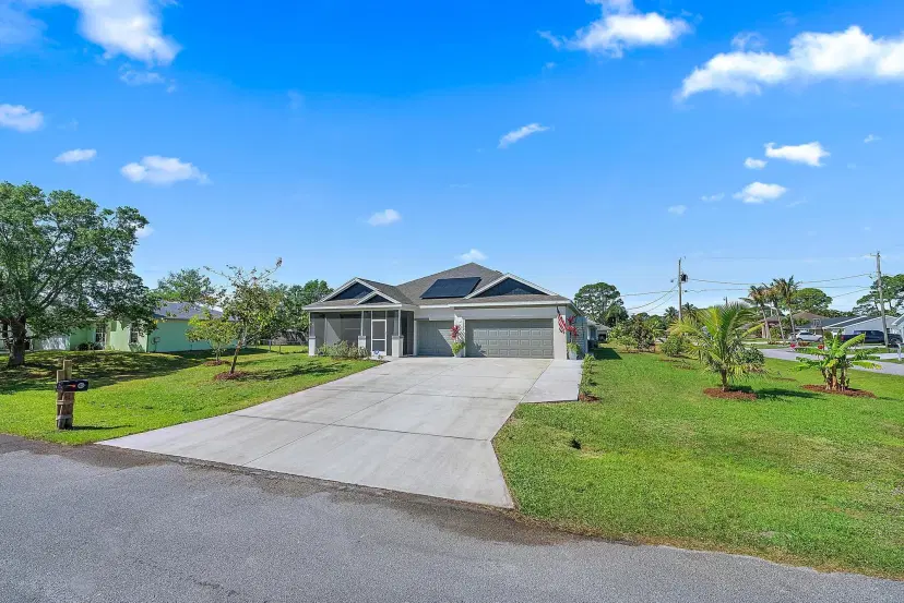 Picture of 1302 SE Naples Lane, Port St Lucie FL 34983