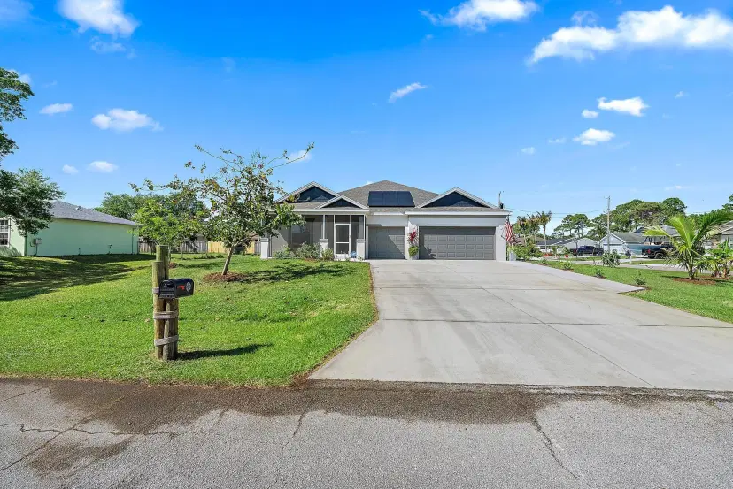 Picture of 1302 SE Naples Lane, Port St Lucie FL 34983