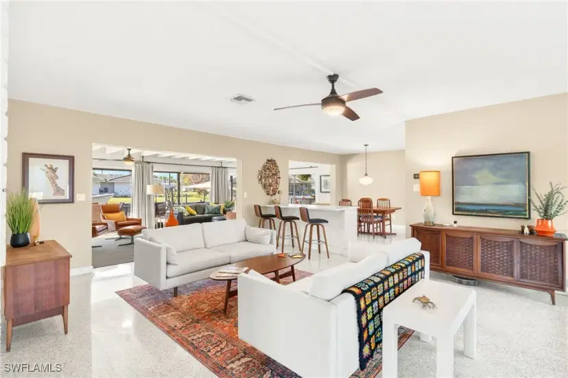 Picture of 1736 Castaway St, North Fort Myers FL 33917