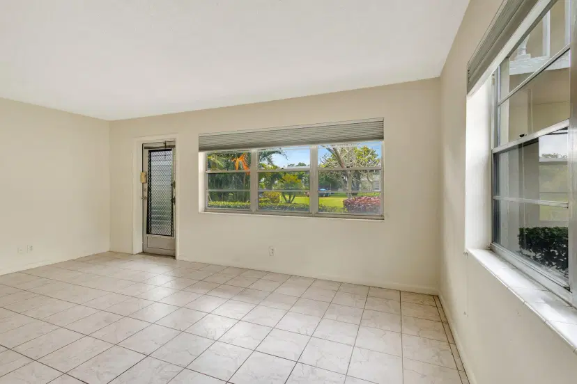 Picture of 187 Windsor I, West Palm Beach FL 33417