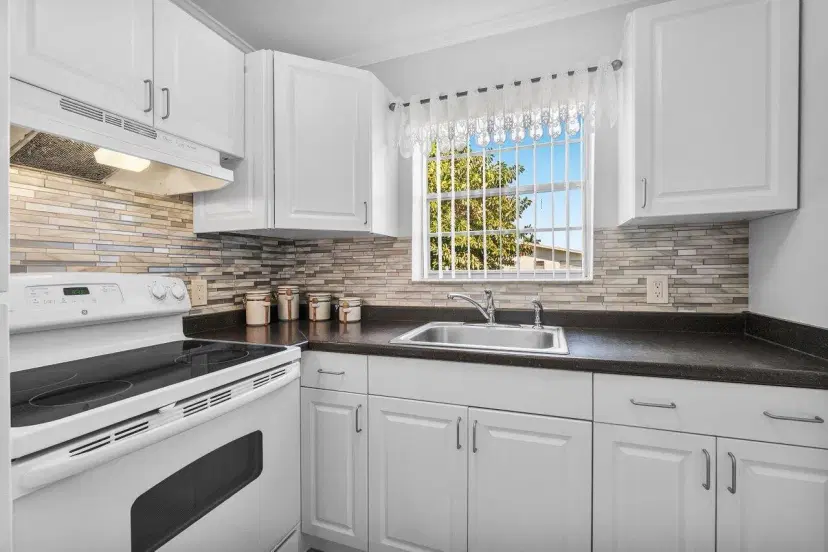 Picture of 202 Windsor I, West Palm Beach FL 33417