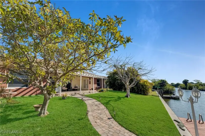 Picture of 2202 NE 18Th St, Cape Coral FL 33909