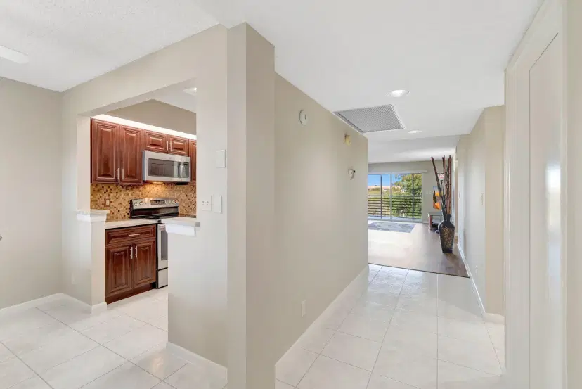 Picture of 1603 Abaco Drive G4, Coconut Creek FL 33066