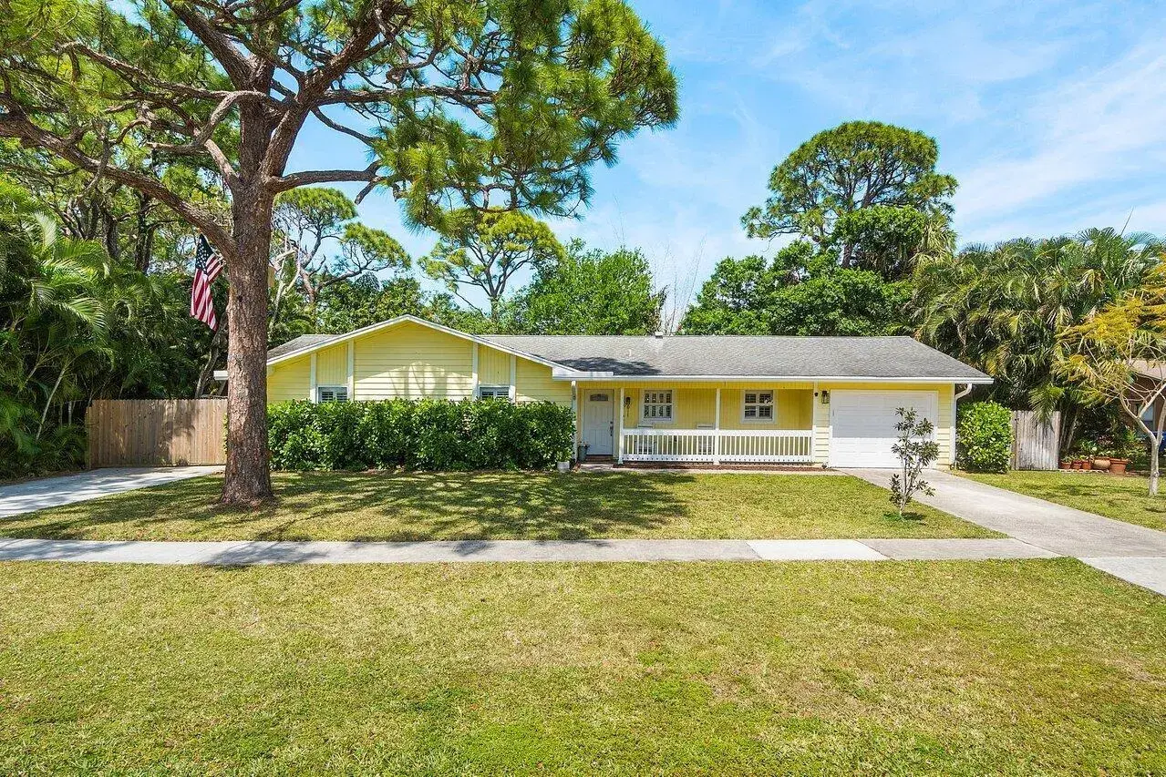 Picture of 903 Oak Circle, Jupiter, FL 33458