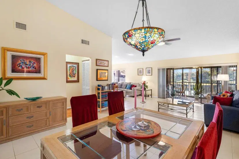 Picture of 5188 Oak Hill Lane 1121, Delray Beach FL 33484
