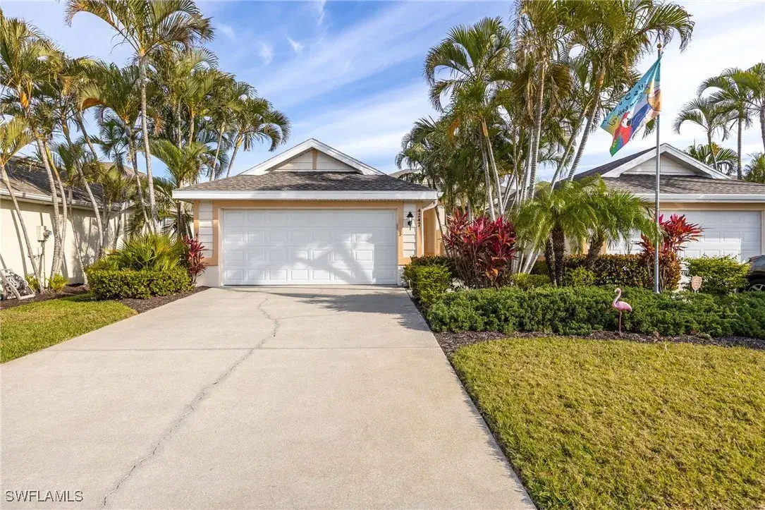 Picture of 4247 Avian Ave, Fort Myers, FL 33916