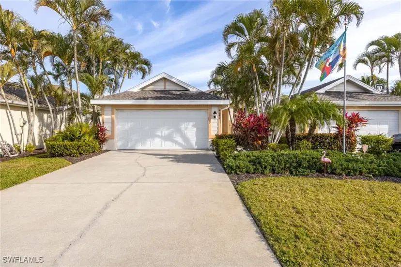 Picture of 4247 Avian Ave, Fort Myers FL 33916