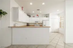 Picture of 4247 Avian Ave, Fort Myers, FL 33916