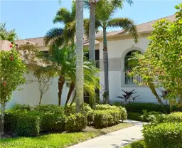 Picture of 8520 Naples Heritage Dr 923, Naples, FL 34112