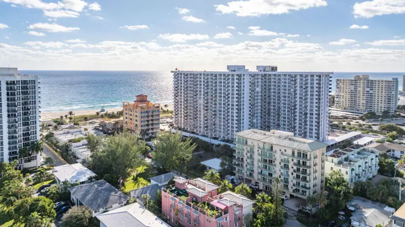 Picture of 3210 NE 5Th Street 203, Pompano Beach FL 33062