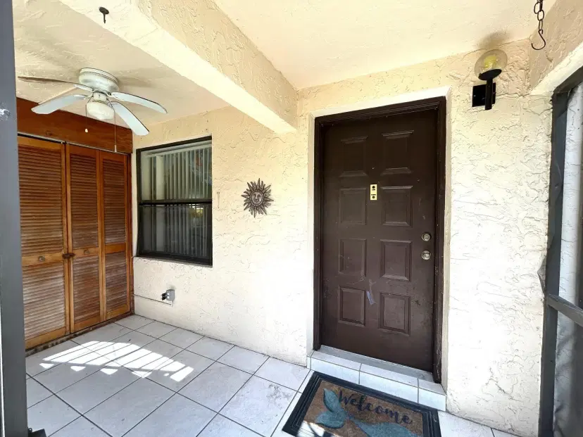 Picture of 7262 Golf Colony Court 103, Lake Worth FL 33467