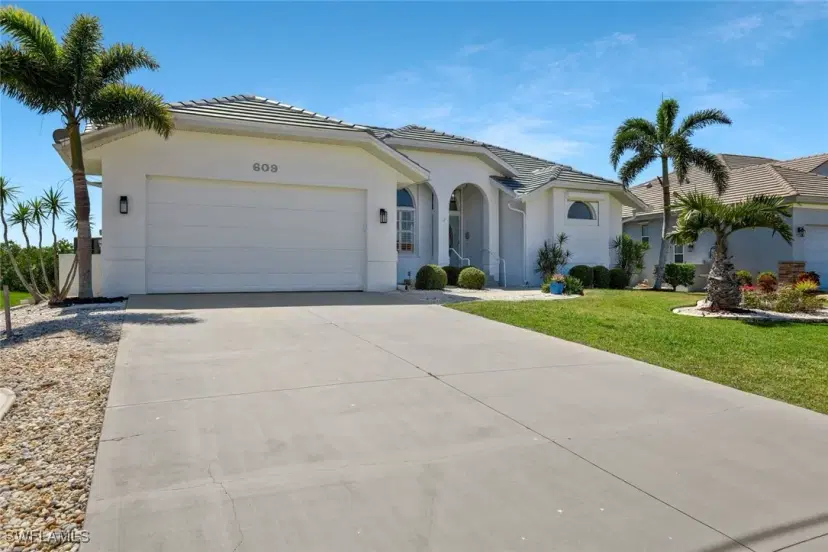 Picture of 609 Macedonia Dr, Punta Gorda FL 33950