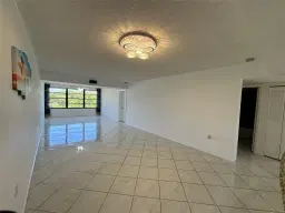 Picture of 6121 Balboa Cir 306, Boca Raton, FL 33433