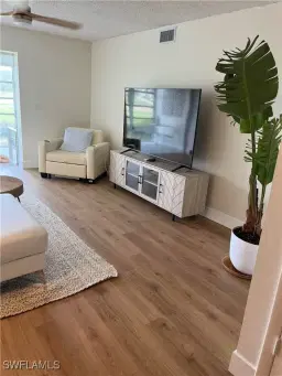 Picture of 315 Saint Andrews Blvd D7, Naples, FL 34113