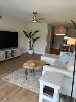 Picture of 315 Saint Andrews Blvd D7, Naples, FL 34113