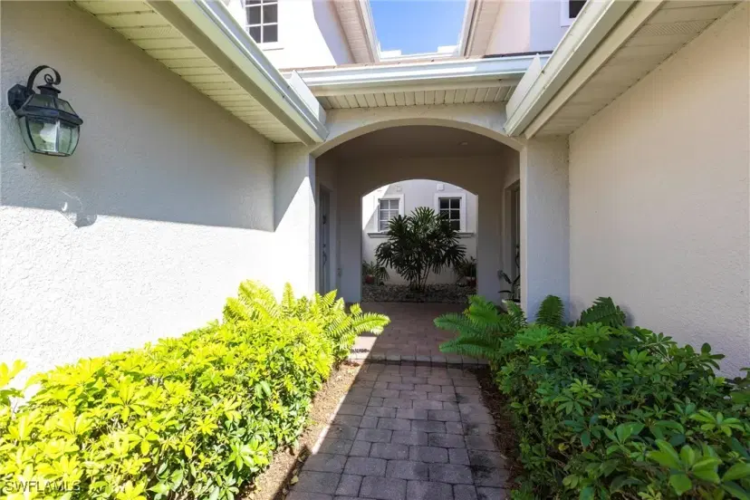 Picture of 13111 Pebblebrook Point Cir 201, Fort Myers FL 33905