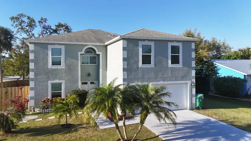 Picture of 1516 SW Abingdon Avenue, Port St Lucie FL 34953