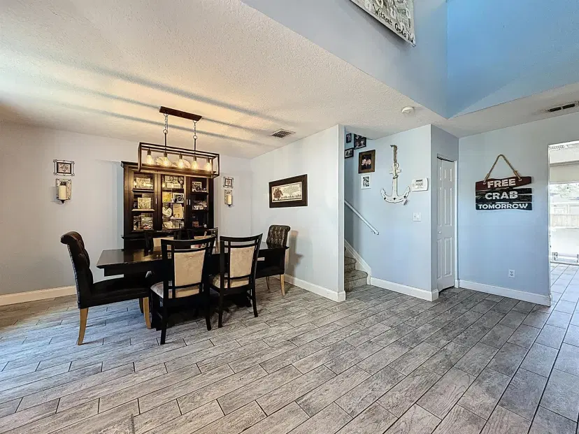 Picture of 1516 SW Abingdon Avenue, Port St Lucie FL 34953