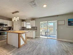 Picture of 1516 SW Abingdon Avenue, Port St Lucie, FL 34953
