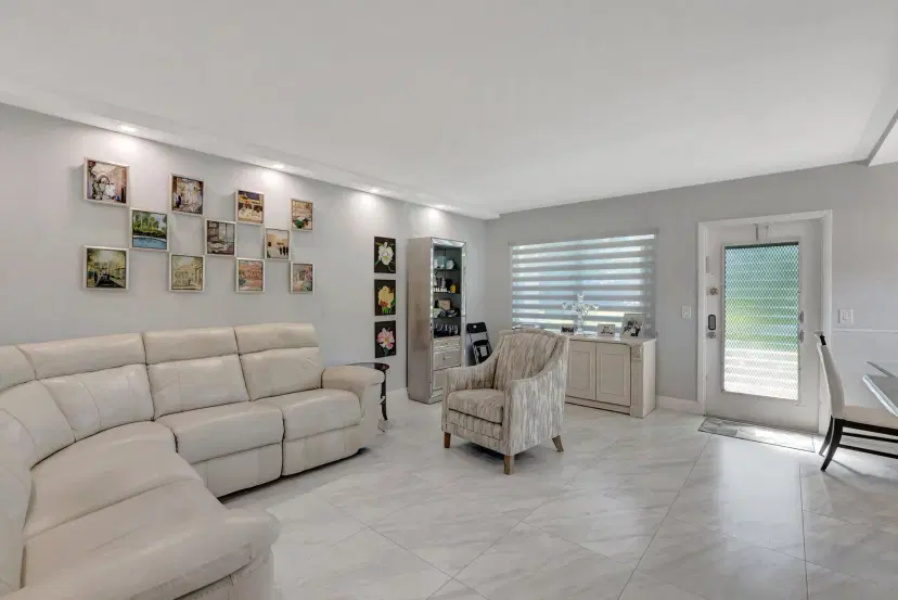Picture of 253 Suffolk G, Boca Raton FL 33434