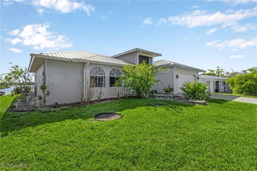 Picture of 2810 Teal Ct, St. James City FL 33956