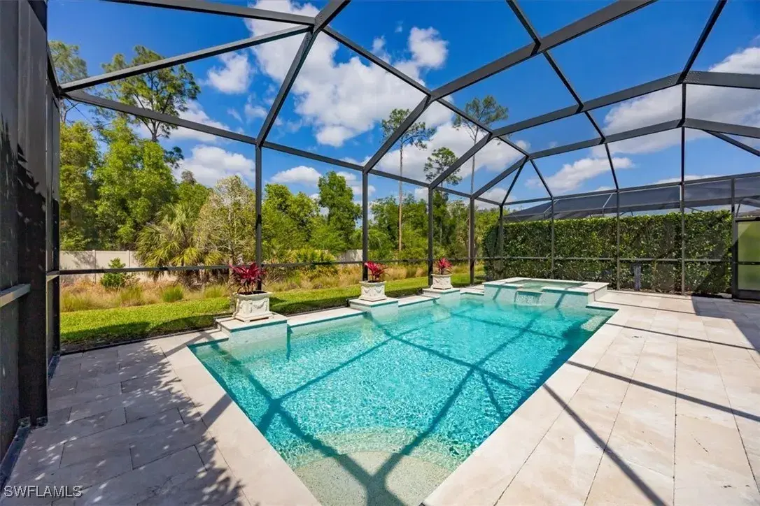 Picture of 3512 Pilot Cir, Naples, FL 34120