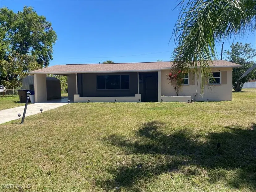 Picture of 343 Elmwood Ave, Lehigh Acres FL 33936