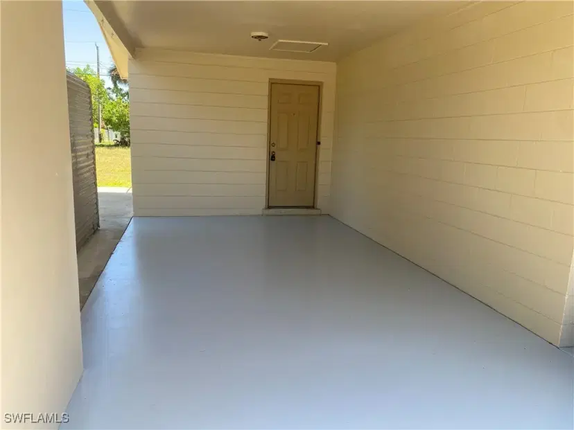 Picture of 343 Elmwood Ave, Lehigh Acres FL 33936