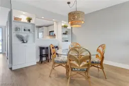 Picture of 309 Goodlette-Frank Rd S A305, Naples, FL 34102