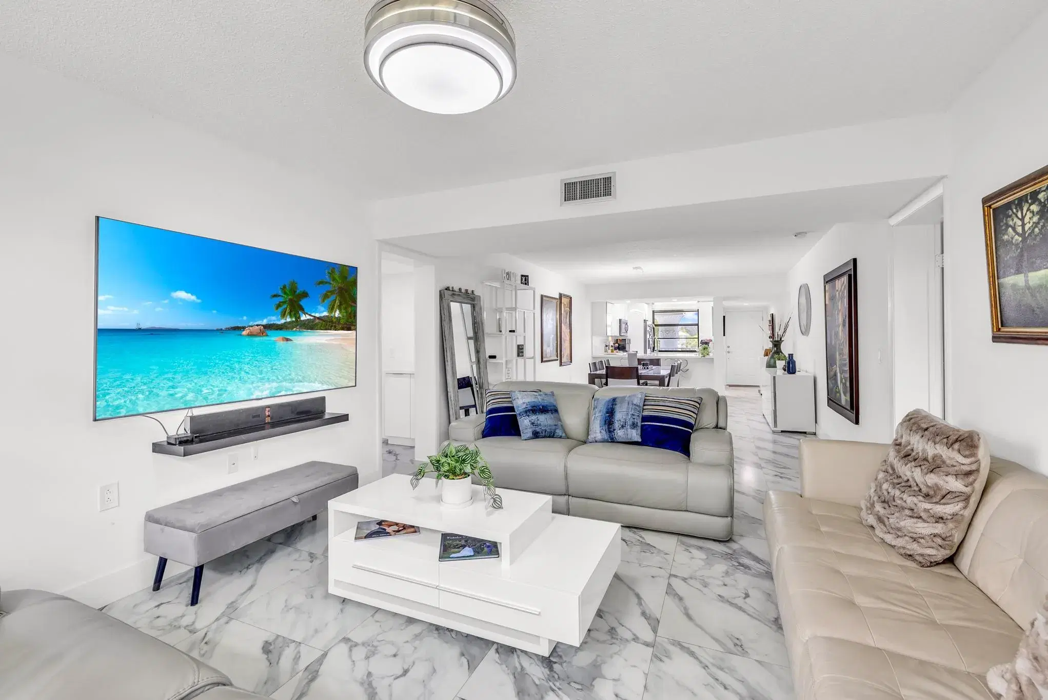 Picture of 1711 Whitehall Dr 403, Davie, FL 33324