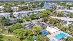 Picture of 1711 Whitehall Dr 403, Davie, FL 33324