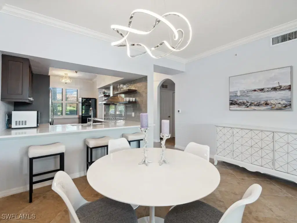 Picture of 9731 Acqua Ct 515, Naples, FL 34113