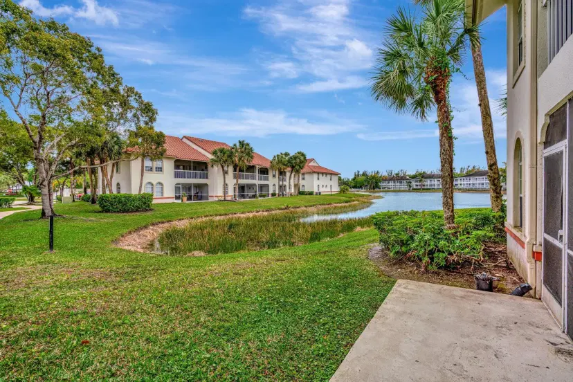 Picture of 130 Cypress Point Drive, Palm Beach Gardens FL 33418