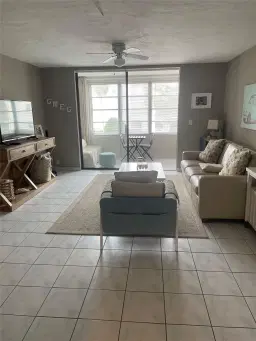Picture of 2821 Somerset Dr 217, Lauderdale Lakes, FL 33311