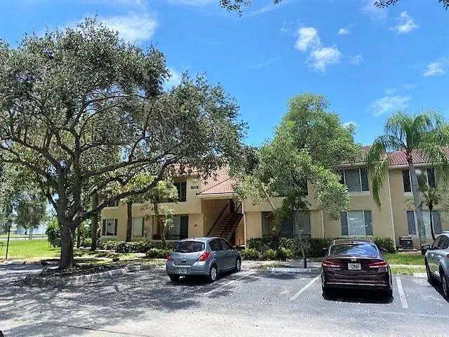 Picture of 931 Lyons Road 4201, Coconut Creek FL 33063