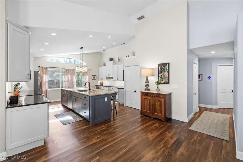 Picture of 1231 Silverstrand Dr, Naples FL 34110